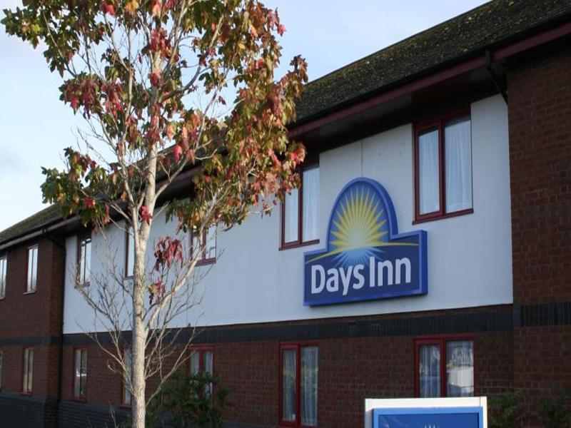 Days Inn Tewkesbury Strensham Exterior foto